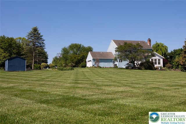 87 Ivy League Drive, Maxatawny Twp, PA 19530