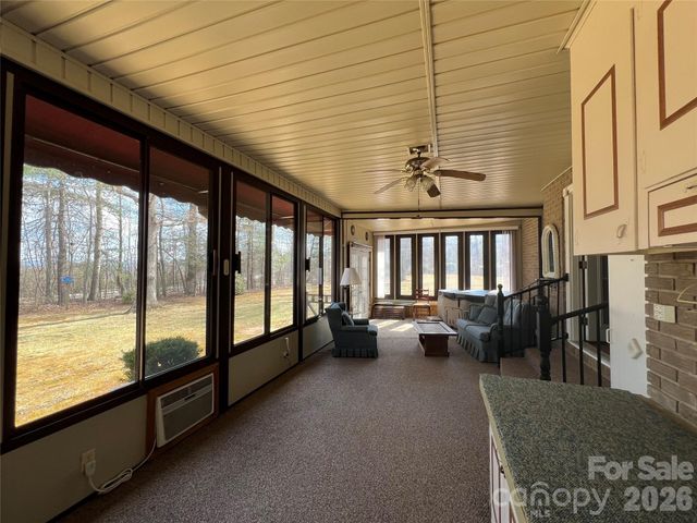 204 Reed Drive, Flat Rock, NC 28731