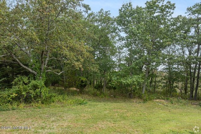 354 Lakehurst Road, Toms River, NJ 08755