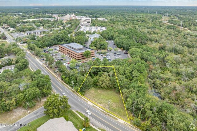354 Lakehurst Road, Toms River, NJ 08755
