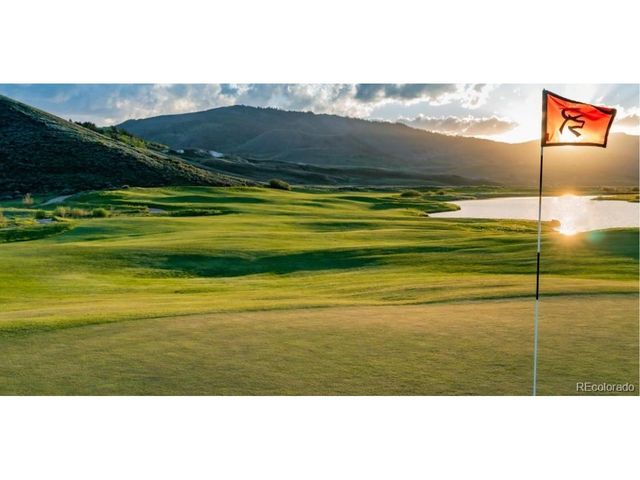724 Saddle Ridge Cir, Granby, CO 80446