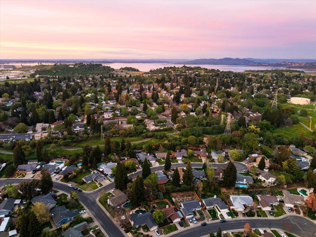 103 Econome Ct, Folsom, CA 95630