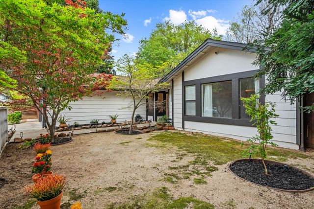 103 Econome Ct, Folsom, CA 95630