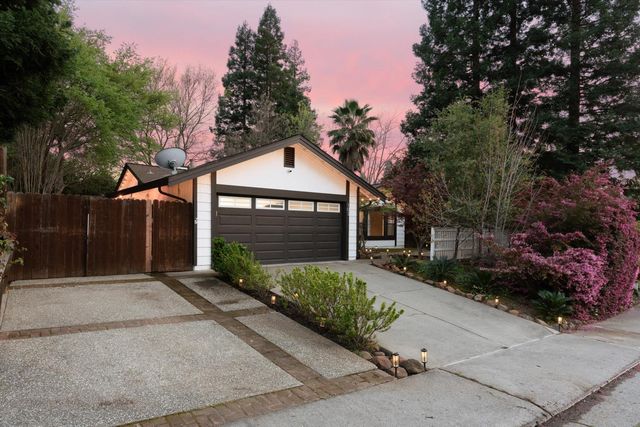 103 Econome Ct, Folsom, CA 95630