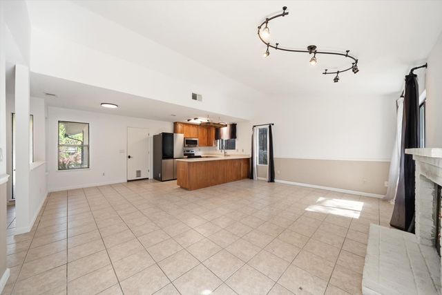 103 Econome Ct, Folsom, CA 95630