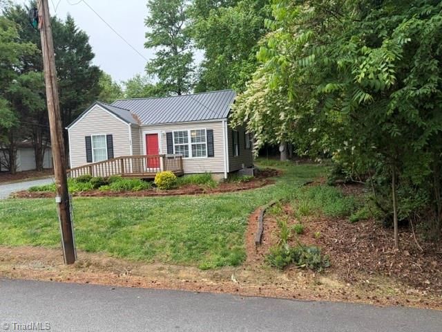 295 Spring Street, Denton, NC 27239