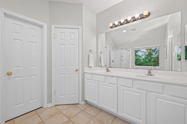 15 Bellisima Court, The Woodlands, TX 77384