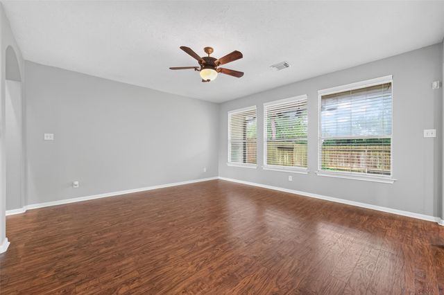 15 Bellisima Court, The Woodlands, TX 77384