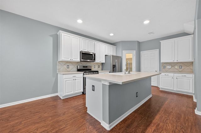 15 Bellisima Court, The Woodlands, TX 77384
