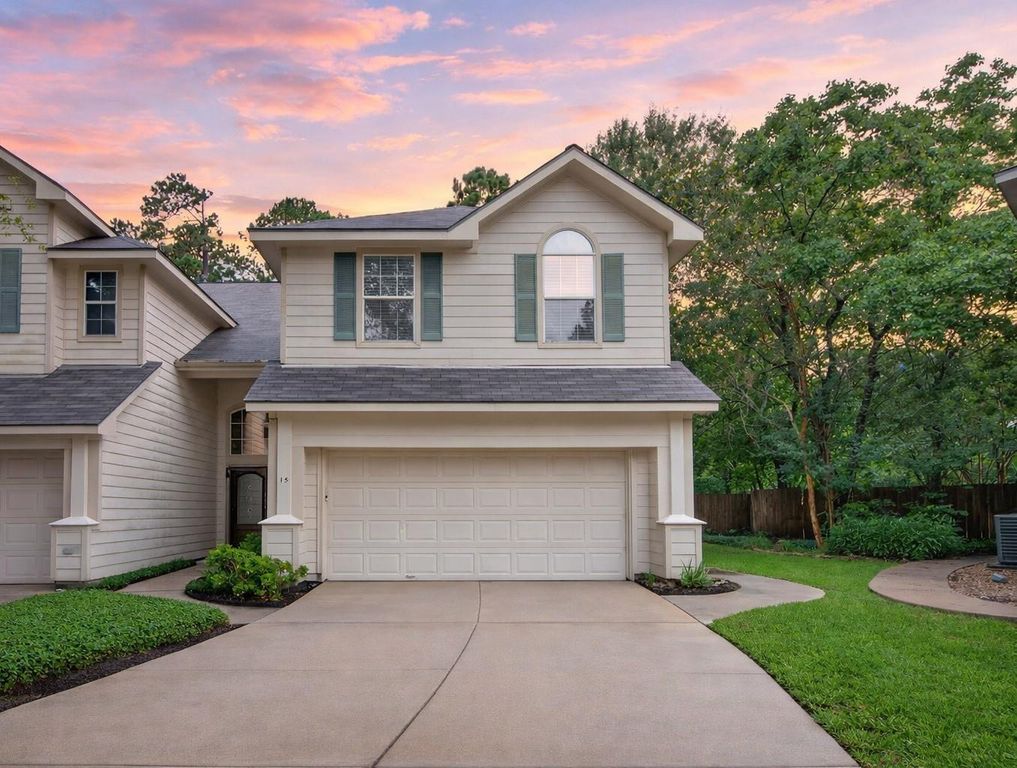 15 Bellisima Court, The Woodlands, TX 77384
