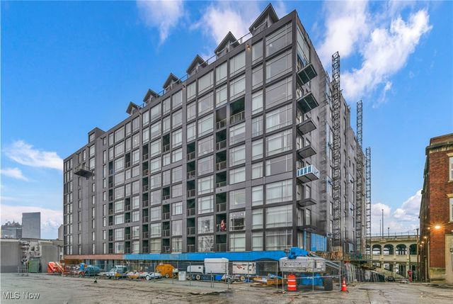 2222 Detroit Road 304, Cleveland, OH 44113