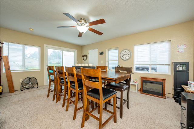 215 W Spring Street, Colfax, IA 50054