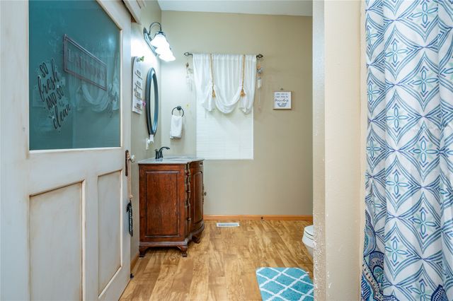 215 W Spring Street, Colfax, IA 50054