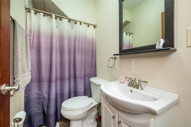 215 W Spring Street, Colfax, IA 50054