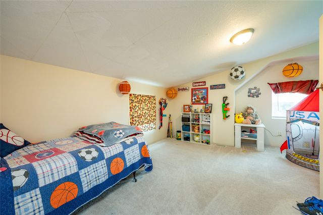 215 W Spring Street, Colfax, IA 50054