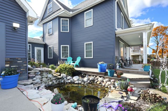 215 W Spring Street, Colfax, IA 50054