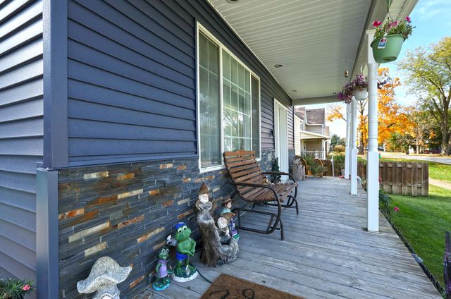 215 W Spring Street, Colfax, IA 50054