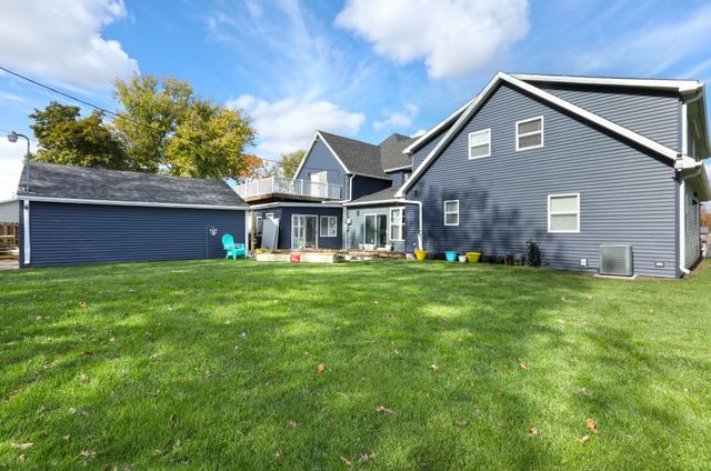 215 W Spring Street, Colfax, IA 50054