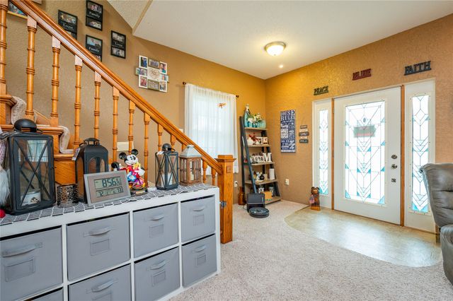 215 W Spring Street, Colfax, IA 50054