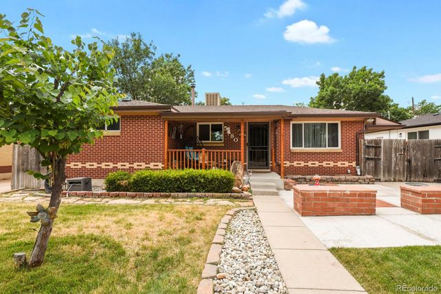 5480 W Arizona Place, Lakewood, CO 80232