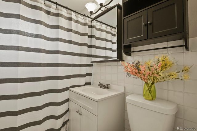 5480 W Arizona Place, Lakewood, CO 80232