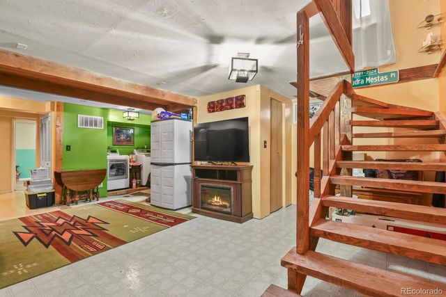 5480 W Arizona Place, Lakewood, CO 80232