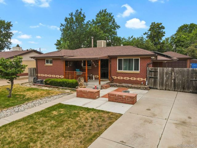5480 W Arizona Place, Lakewood, CO 80232