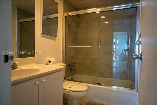 3901 S Ocean Dr PH16O, Hollywood, FL 33019