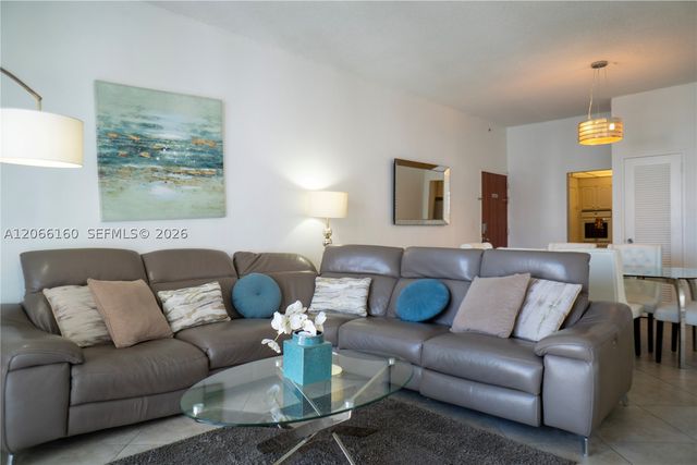 3901 S Ocean Dr PH16O, Hollywood, FL 33019