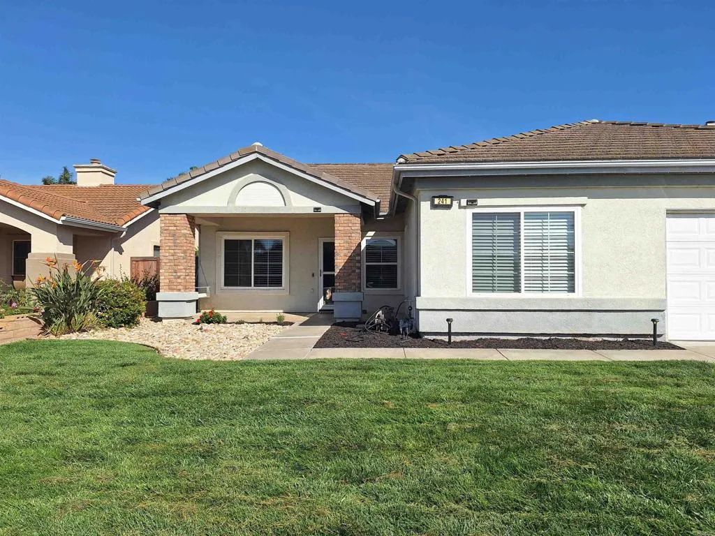 241 Del Mesa Street, Oceanside, CA 92058