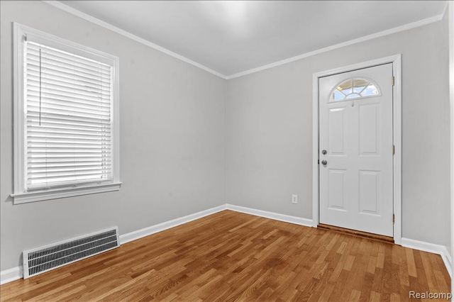 2254 Dorothea Road, Berkley, MI 48072