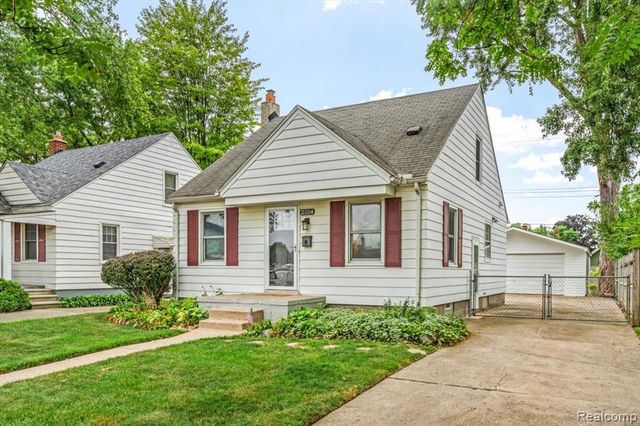 2254 Dorothea Road, Berkley, MI 48072