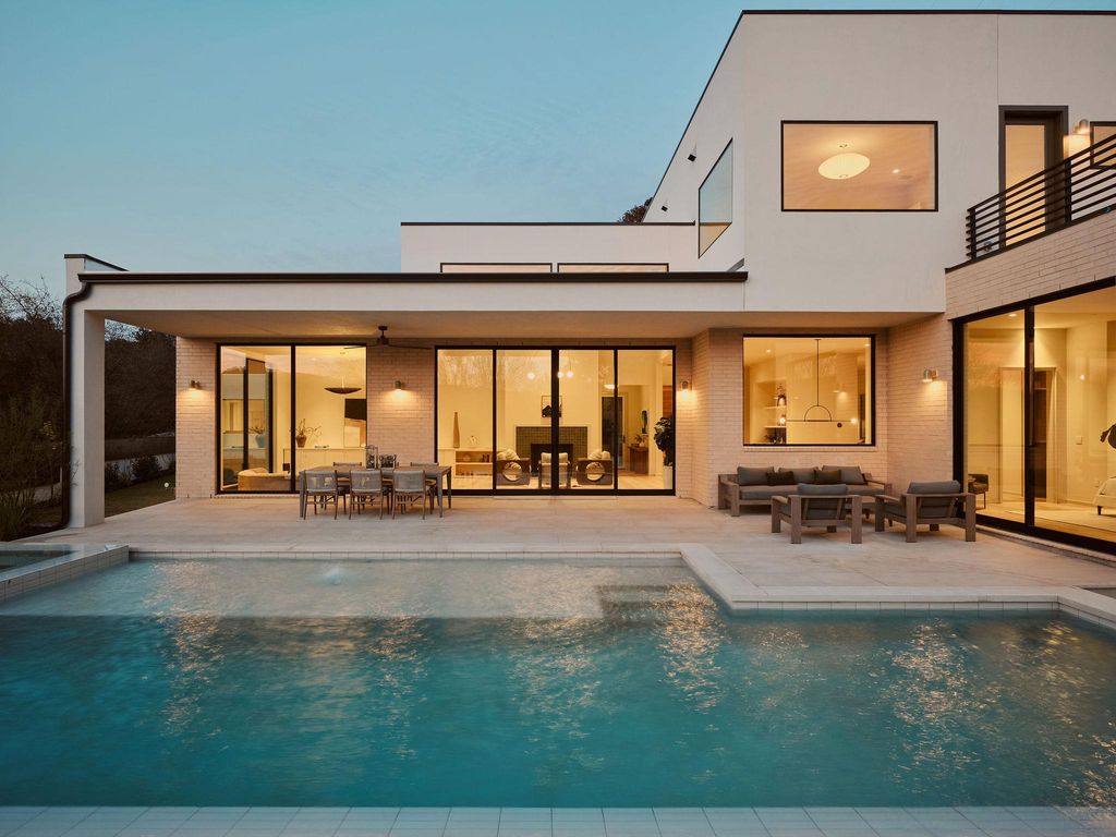 1901 Toro Canyon RD, Austin, TX 78746