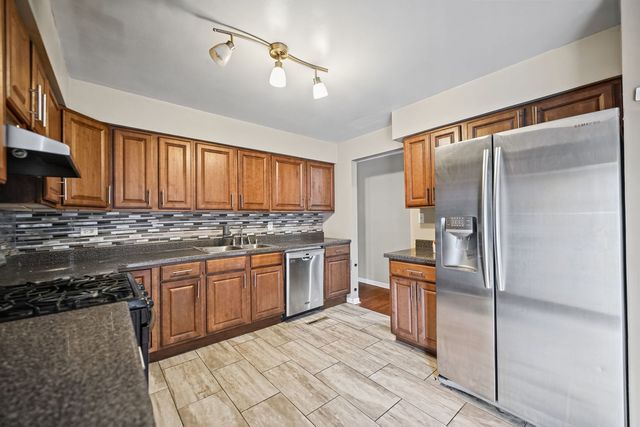 4121 Indian Hill Drive, Country Club Hills, IL 60478