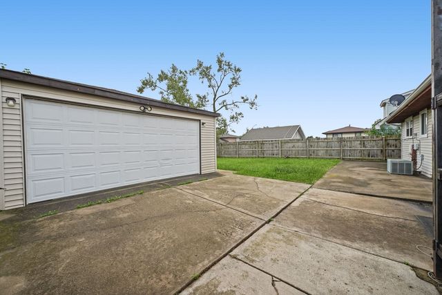 4121 Indian Hill Drive, Country Club Hills, IL 60478