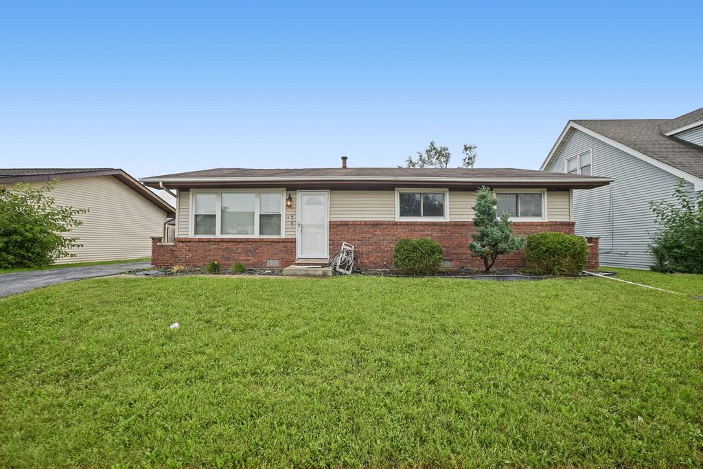 4121 Indian Hill Drive, Country Club Hills, IL 60478