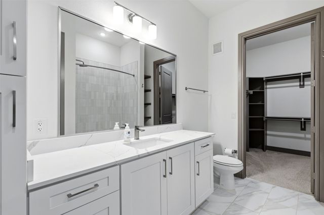 2700 Old Denton Road 1044, Carrollton, TX 75007