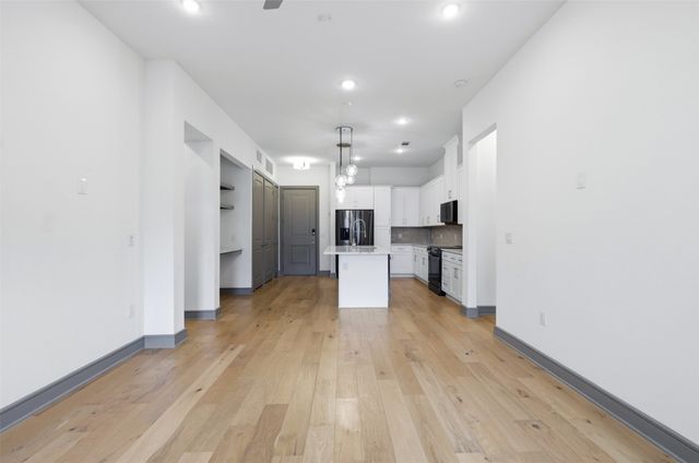 2700 Old Denton Road 1044, Carrollton, TX 75007