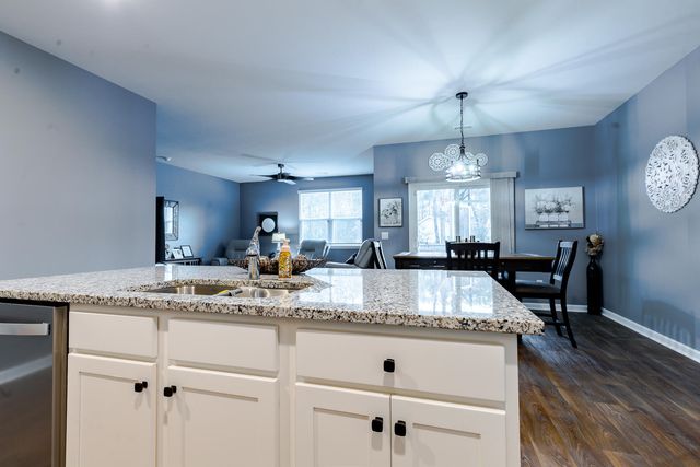 114 Valley Row, Summerville, SC 29483