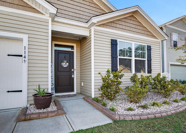 114 Valley Row, Summerville, SC 29483