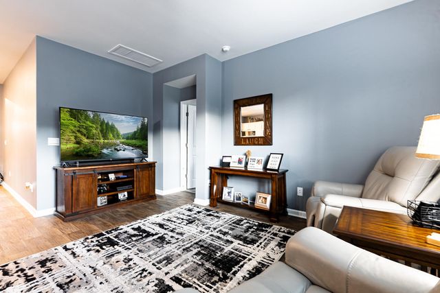 114 Valley Row, Summerville, SC 29483