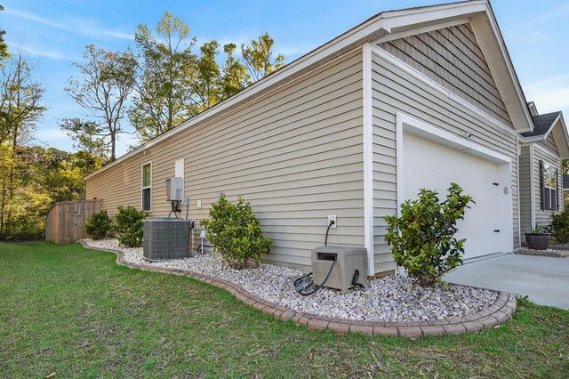 114 Valley Row, Summerville, SC 29483