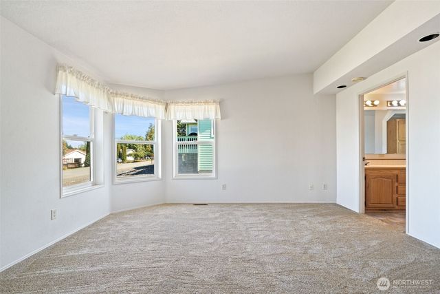 307 W Eunice Street, Sequim, WA 98382