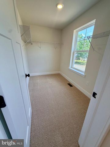 850 MAIL AVE, Woodbury, NJ 08096