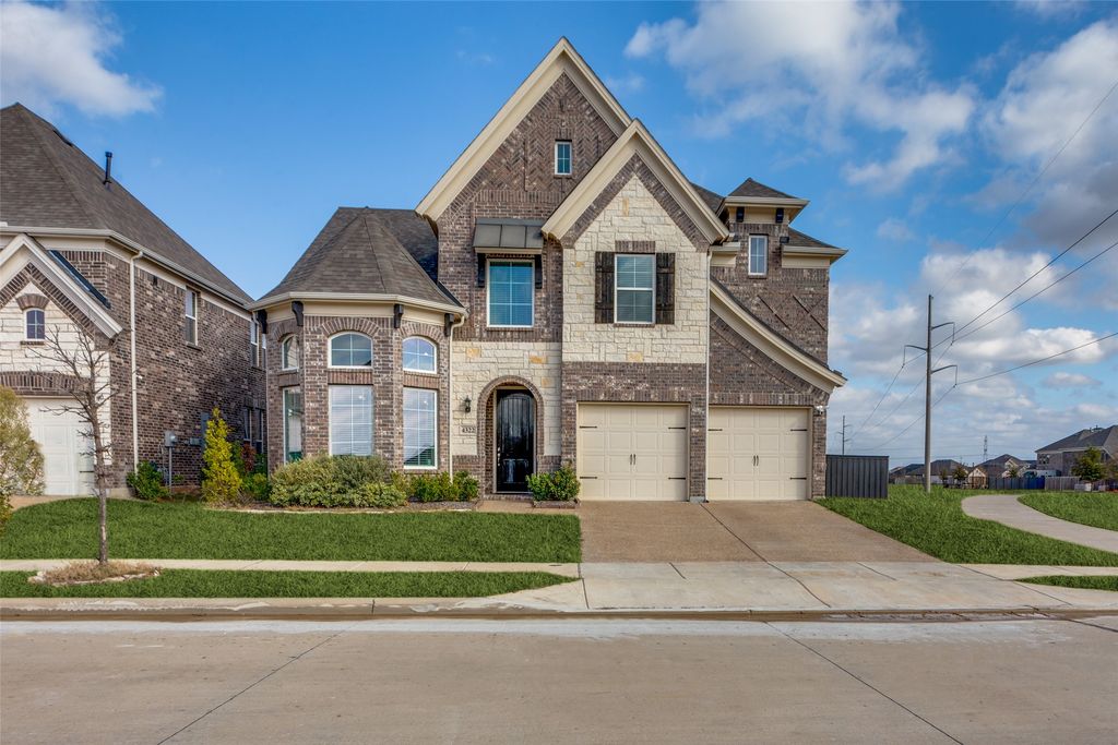 4322 Baneberry Court, Venus, TX 76084