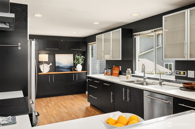 15201 Simonds Road NE, Kenmore, WA 98028