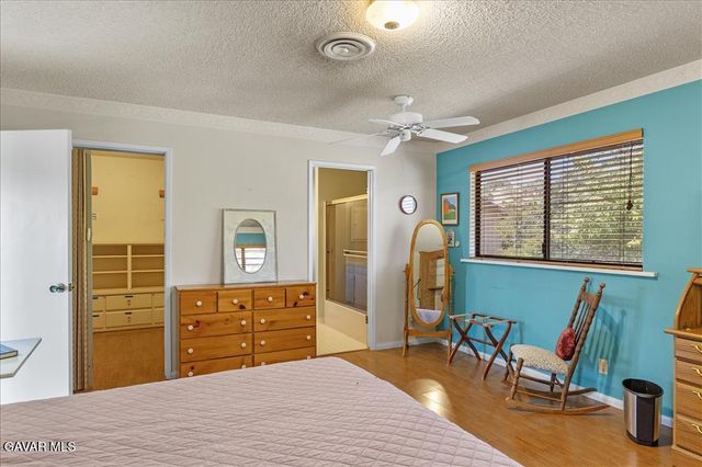 20476 Old Town Road, Tehachapi, CA 93561