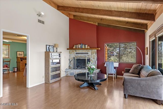 20476 Old Town Road, Tehachapi, CA 93561