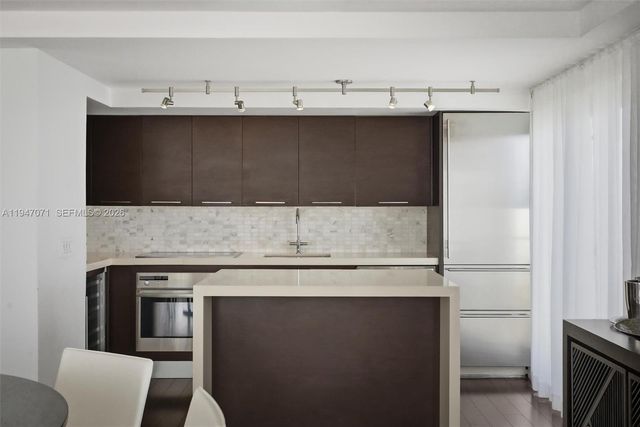 1250 Ocean Dr PH1, Miami Beach, FL 33139