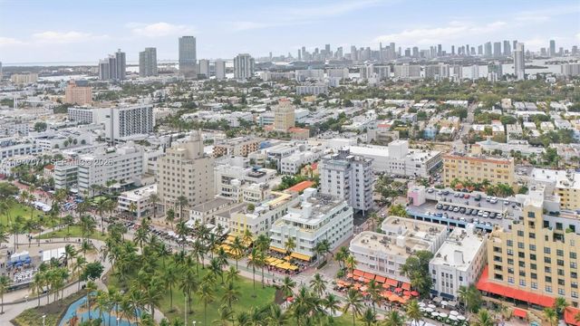 1250 Ocean Dr PH1, Miami Beach, FL 33139